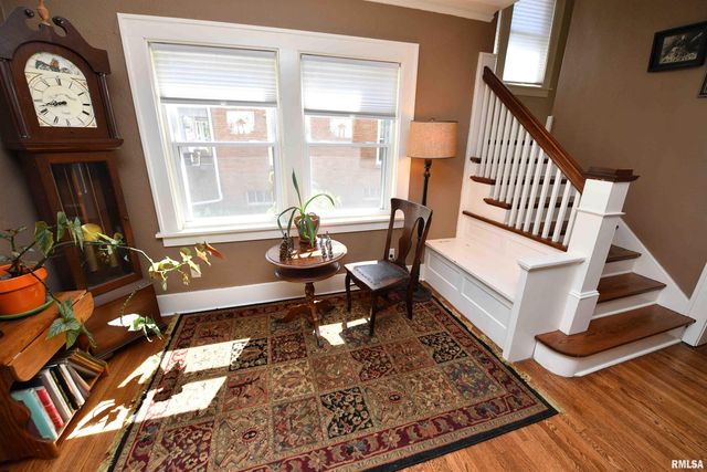 2226 W ROHMANN Avenue, West Peoria, IL 61604