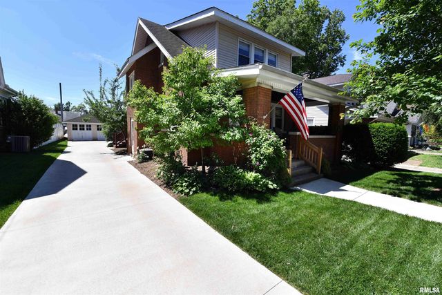 2226 W ROHMANN Avenue, West Peoria, IL 61604