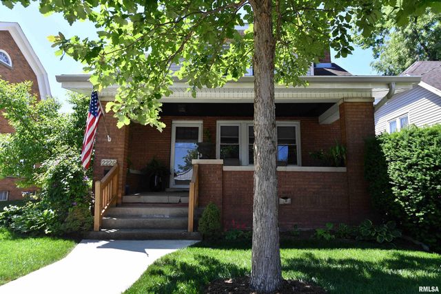 2226 W ROHMANN Avenue, West Peoria, IL 61604
