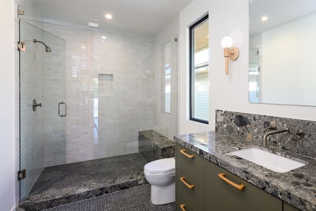 4049 Hawthorne Avenue, Dallas, TX 75219