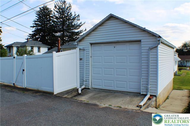 2319 West Elm Street, Allentown City, PA 18104