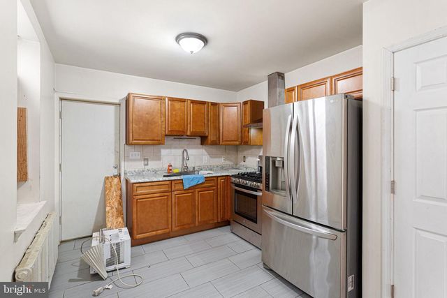 1828 E MADISON ST, Philadelphia, PA 19134