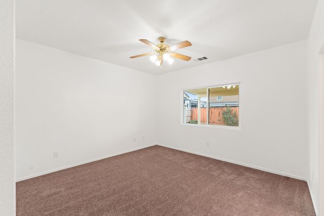 202 E Robin Avenue, Visalia, CA 93291