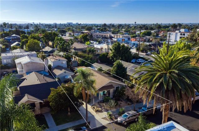 387 Coronado, Long Beach, CA 90814