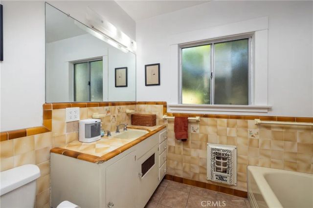 387 Coronado, Long Beach, CA 90814
