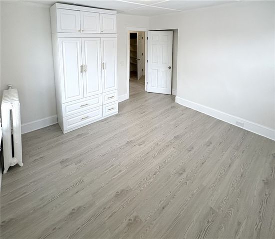 11 Russell Avenue 2, Newport, RI 02840