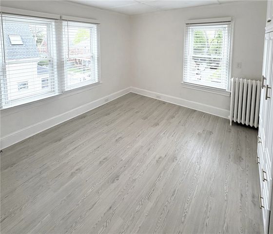 11 Russell Avenue 2, Newport, RI 02840
