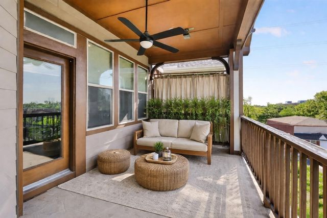 816 Yale Street C, Houston, TX 77007