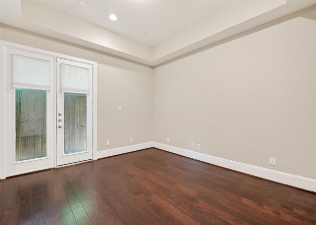 816 Yale Street C, Houston, TX 77007