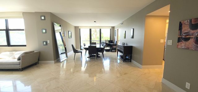 2001 N Ocean Boulevard 305, Boca Raton, FL 33431