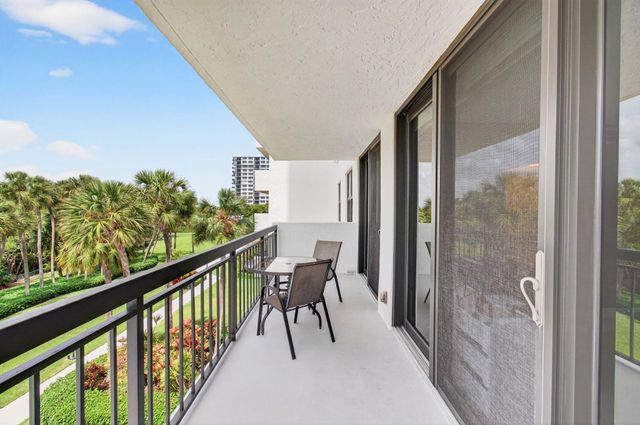 2001 N Ocean Boulevard 305, Boca Raton, FL 33431