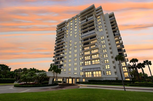 2001 N Ocean Boulevard 305, Boca Raton, FL 33431