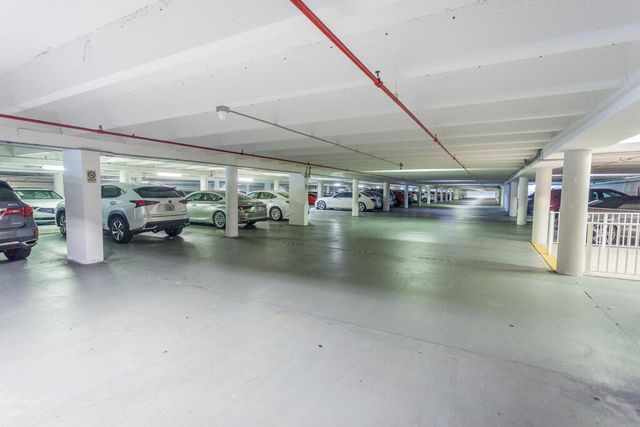 2001 N Ocean Boulevard 305, Boca Raton, FL 33431