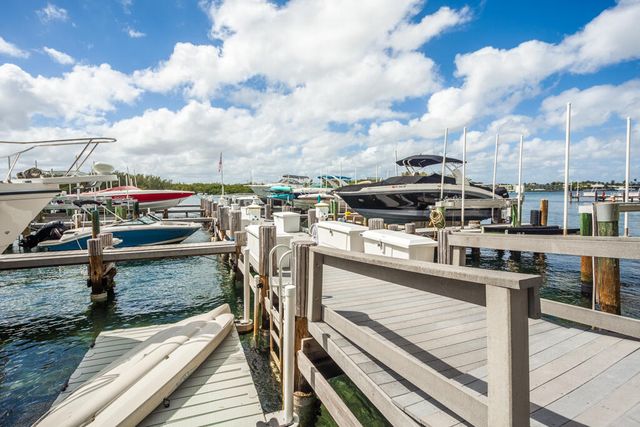 2001 N Ocean Boulevard 305, Boca Raton, FL 33431