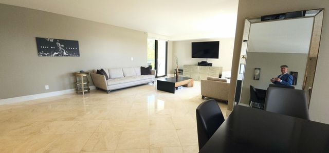 2001 N Ocean Boulevard 305, Boca Raton, FL 33431