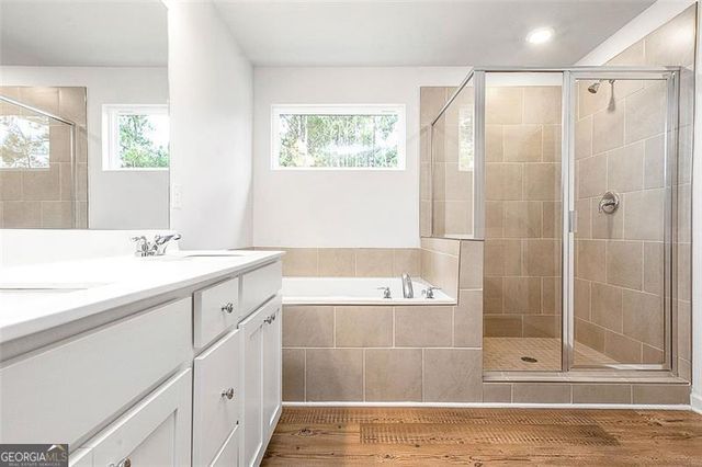 410 POINT PLACE Drive, Loganville, GA 30052