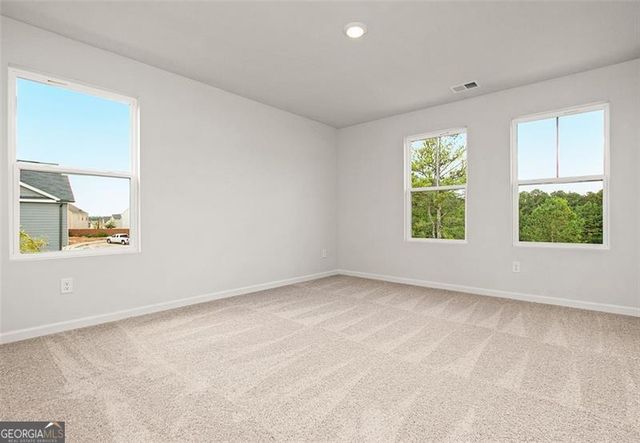 410 POINT PLACE Drive, Loganville, GA 30052