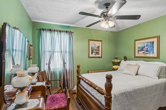 929 Lemont Dr, Nashville, TN 37216