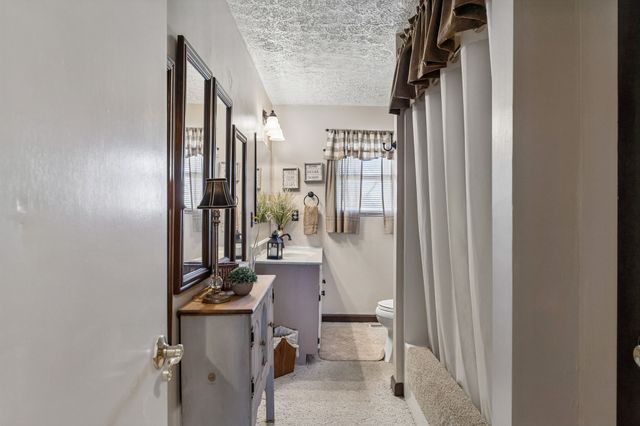 929 Lemont Dr, Nashville, TN 37216