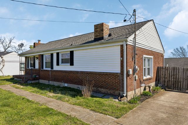 929 Lemont Dr, Nashville, TN 37216