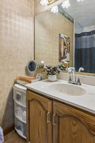 929 Lemont Dr, Nashville, TN 37216