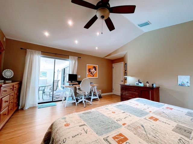 1701 NW 97th Terrace, Plantation, FL 33322