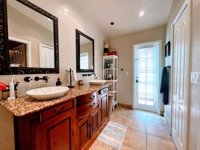 1701 NW 97th Terrace, Plantation, FL 33322