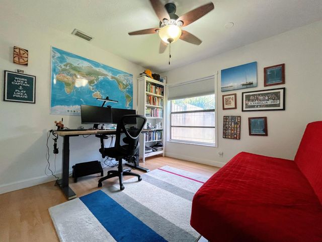 1701 NW 97th Terrace, Plantation, FL 33322