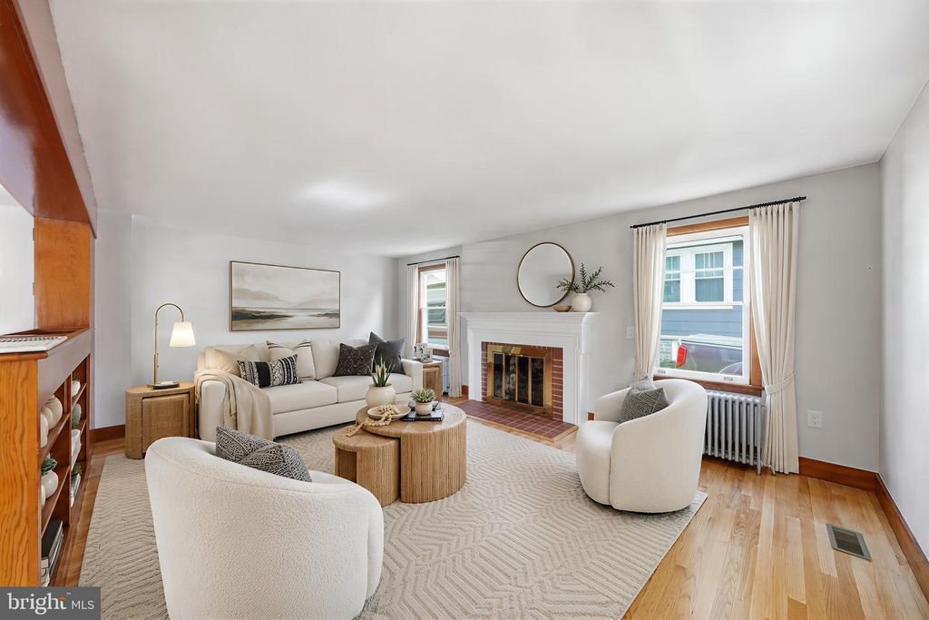Image 11 of property listing at 118 CITY VIEW AVE, Westminster, MD 21157
