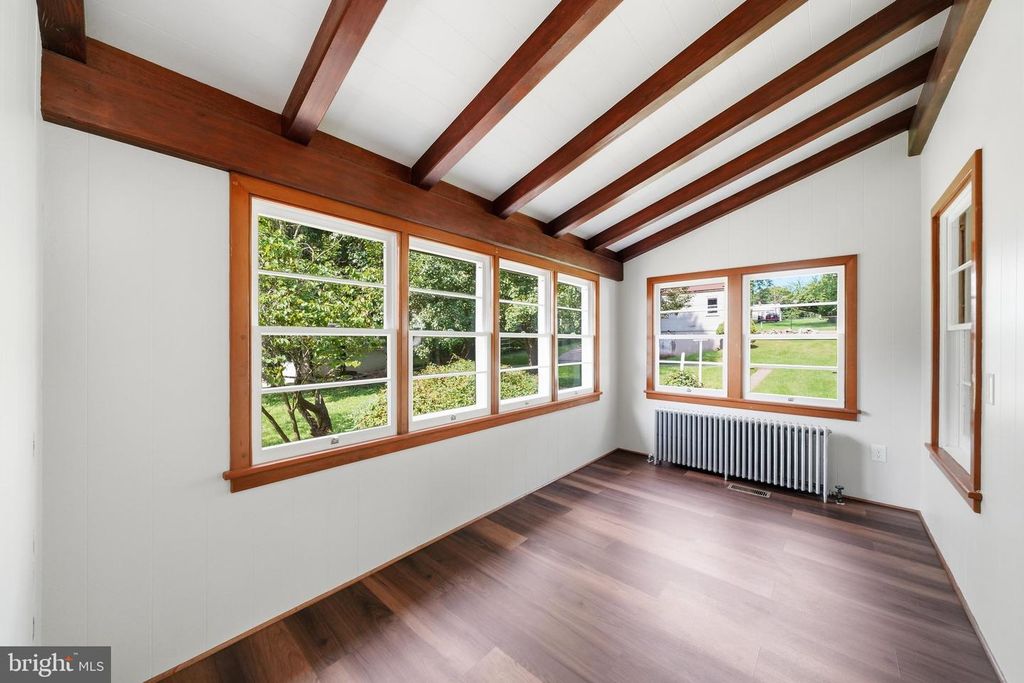 Image 24 of property listing at 118 CITY VIEW AVE, Westminster, MD 21157