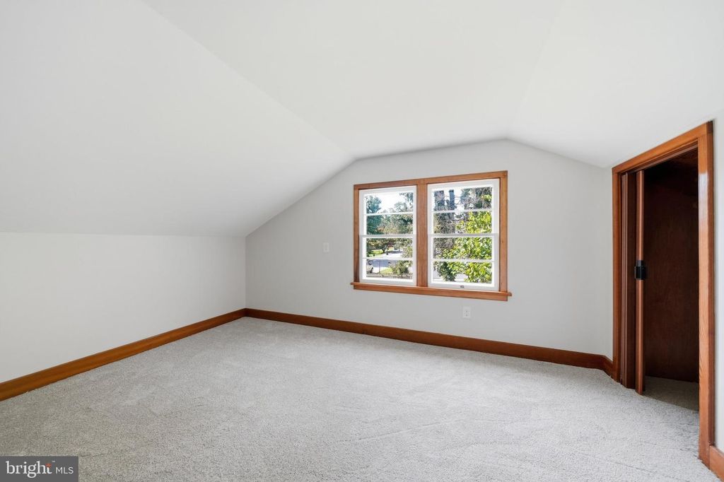 Image 28 of property listing at 118 CITY VIEW AVE, Westminster, MD 21157