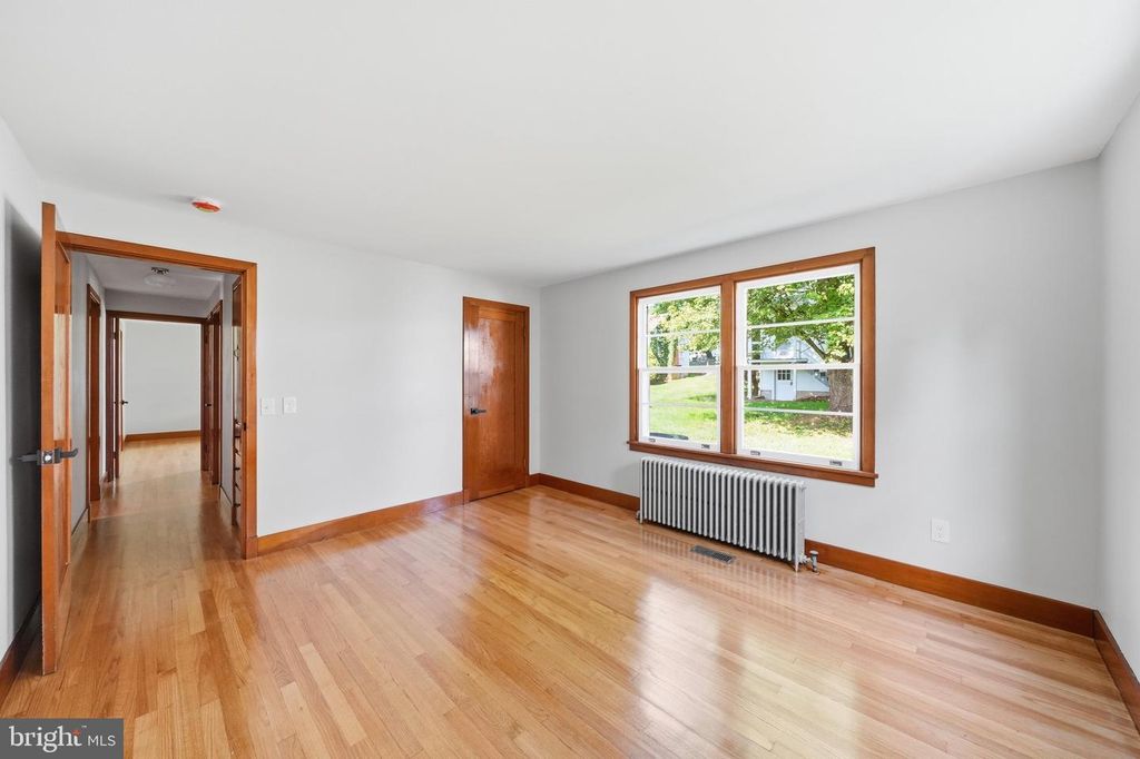 Image 32 of property listing at 118 CITY VIEW AVE, Westminster, MD 21157