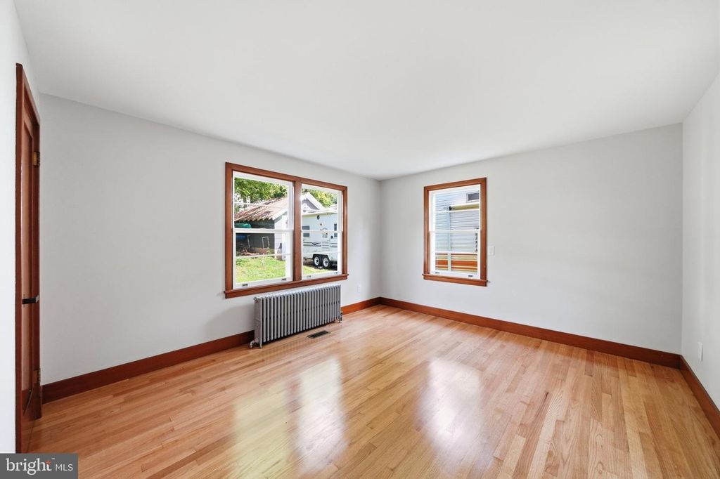Image 34 of property listing at 118 CITY VIEW AVE, Westminster, MD 21157