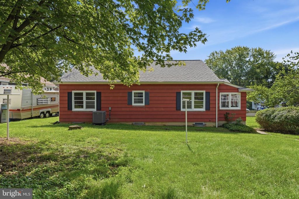 Image 51 of property listing at 118 CITY VIEW AVE, Westminster, MD 21157
