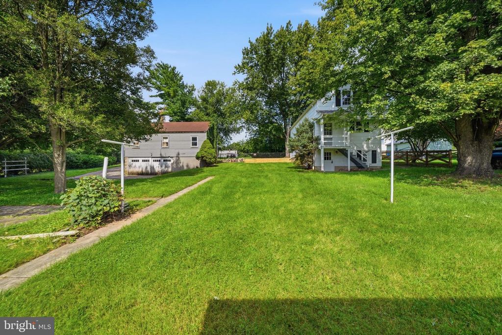 Image 54 of property listing at 118 CITY VIEW AVE, Westminster, MD 21157