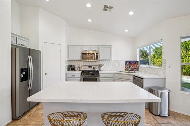 83290 Mango, Indio, CA 92201