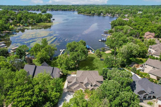 1496 Bluebill Bay Road, Burnsville, MN 55306