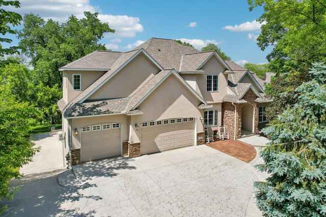 1496 Bluebill Bay Road, Burnsville, MN 55306