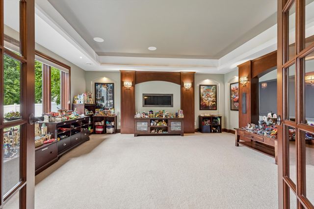 1496 Bluebill Bay Road, Burnsville, MN 55306