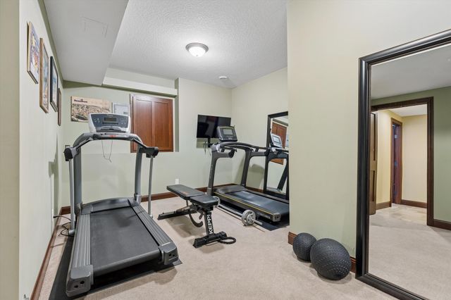 1496 Bluebill Bay Road, Burnsville, MN 55306