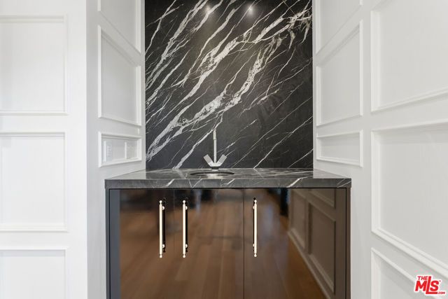 10124 Empyrean Way 203, Los Angeles, CA 90067