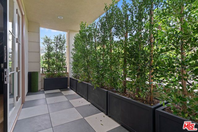 10124 Empyrean Way 203, Los Angeles, CA 90067