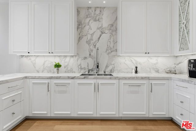 10124 Empyrean Way 203, Los Angeles, CA 90067