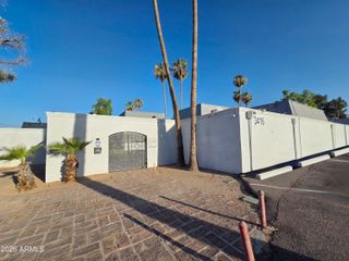 3416 N 44TH Street 18, Phoenix, AZ 85018