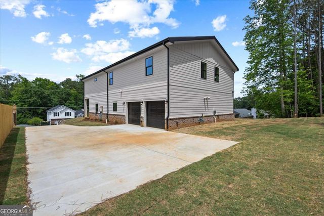 6848 Silver Maple Dr, Rex, GA 30273