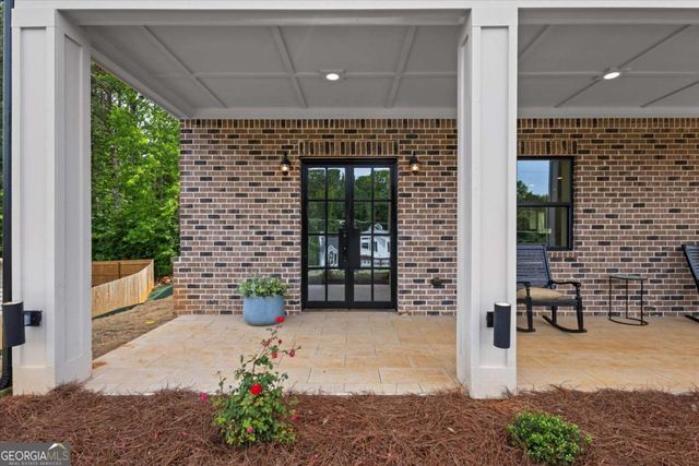 6848 Silver Maple Dr, Rex, GA 30273