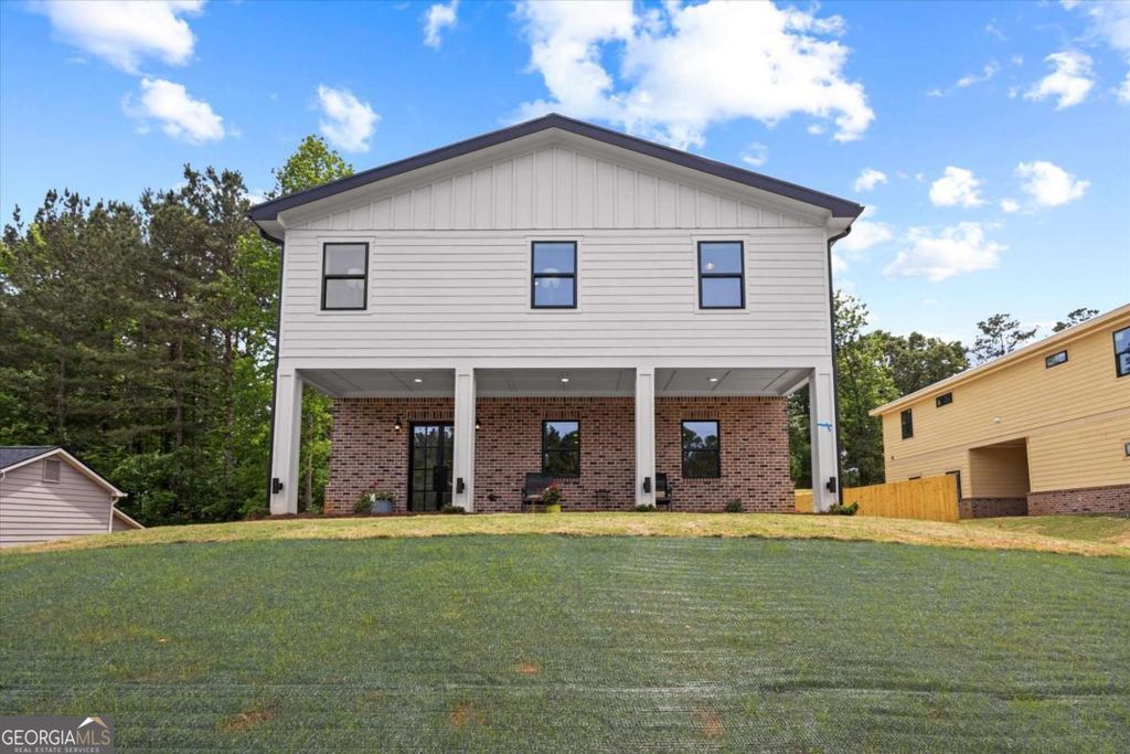 6848 Silver Maple Dr, Rex, GA 30273