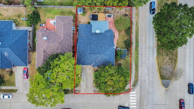 3927 Village Well Drive, Humble, TX 77396