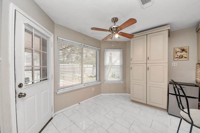 3927 Village Well Drive, Humble, TX 77396