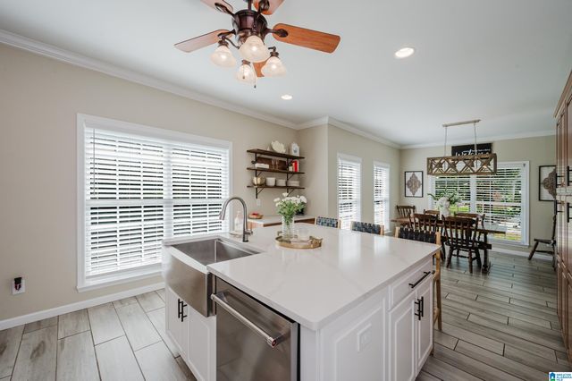 7000 SHADY OAKS LANE, Trussville, AL 35173